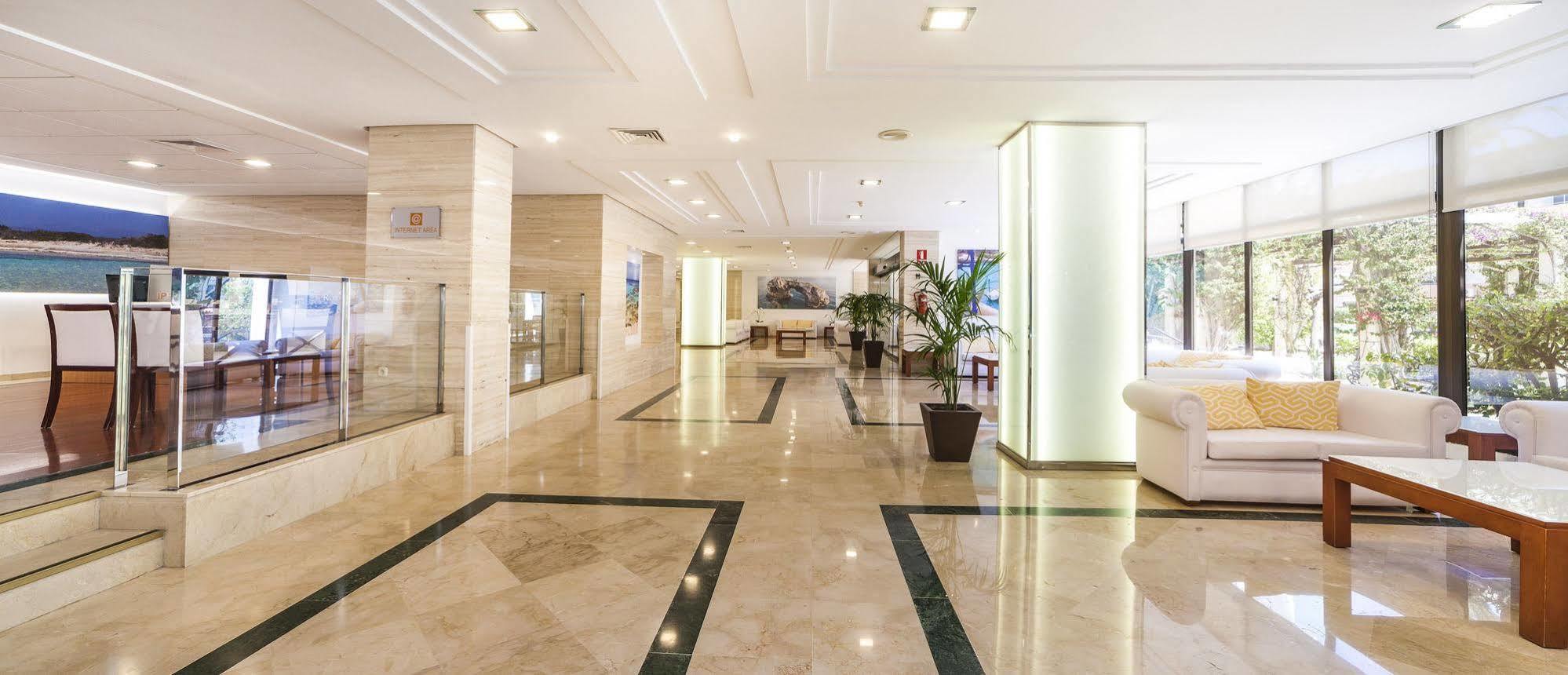 Globales Pionero Hotel Santa Ponsa Exterior photo